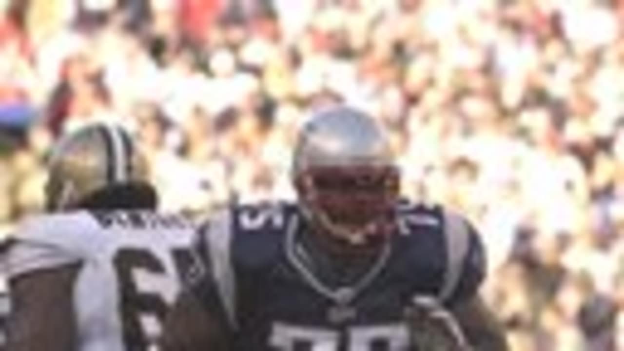 Pats' Wilfork introduces himself to fan wearing his jersey