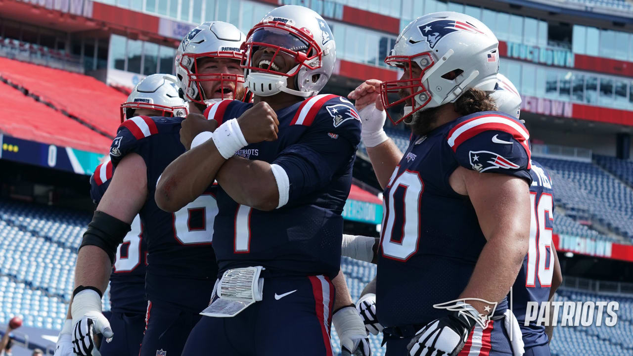 WATCH: Cam Newton scores first touchdown in Patriots uniform