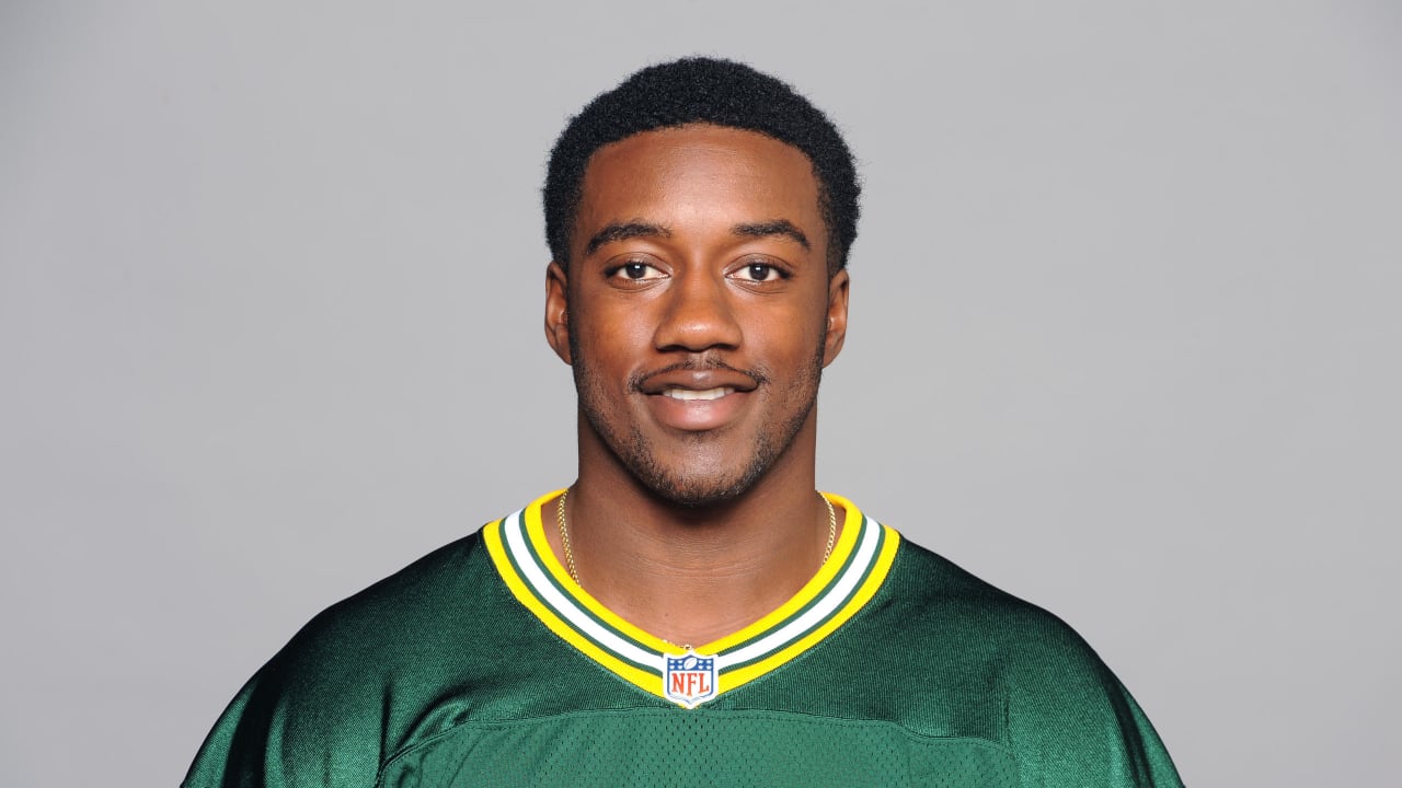 Patriots release TE Kennard Backman from the practice squad