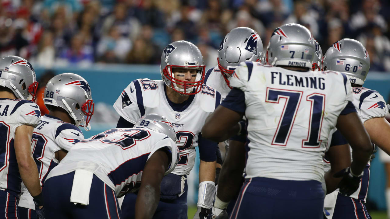 New England Patriots guard Shaq Mason (69) warms up before an NFL