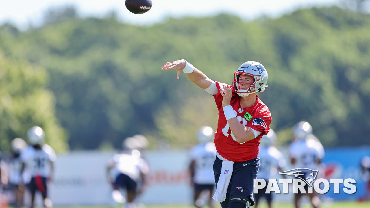 Patriots QB Mac Jones hits the long ball, and everything in between