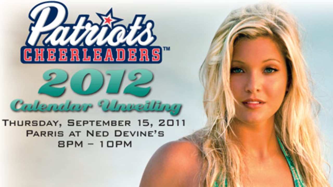 2012 Eagles Cheerleaders Calendar Unveiling