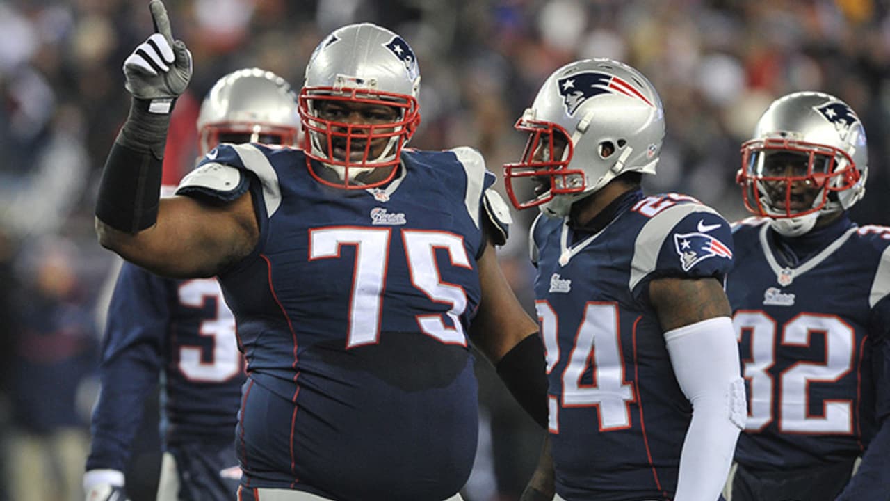 NFL star Vince Wilfork pulled a woman from a car wreckage with one hand  and is playing in the Super Bowl in two weeks, The Independent