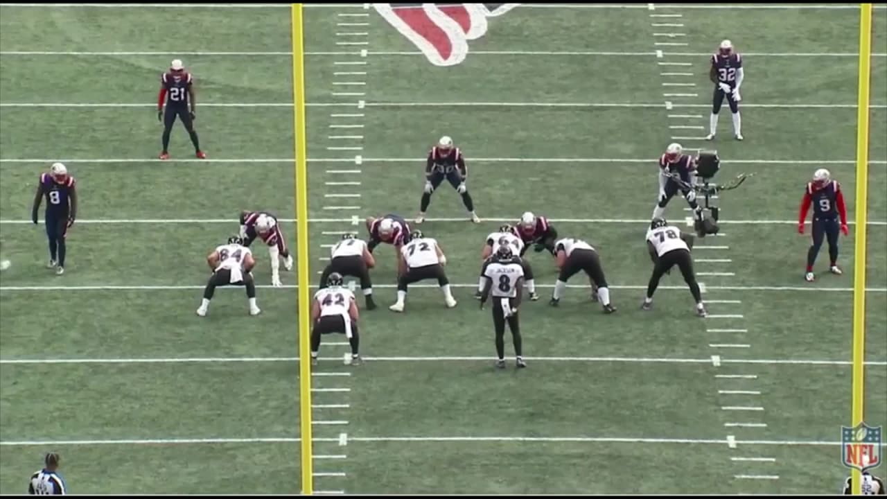 Patriots Defensive End Deatrich Wise Jr. Stands In Line For The