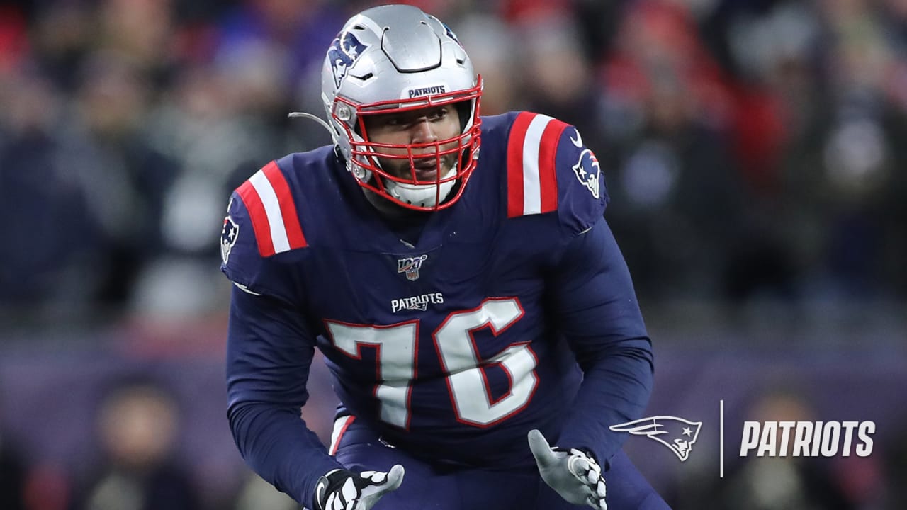 New England Patriots offensive tackle Isaiah Wynn (76) lines up