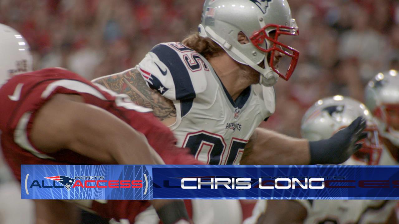 Patriots Sign Chris Long