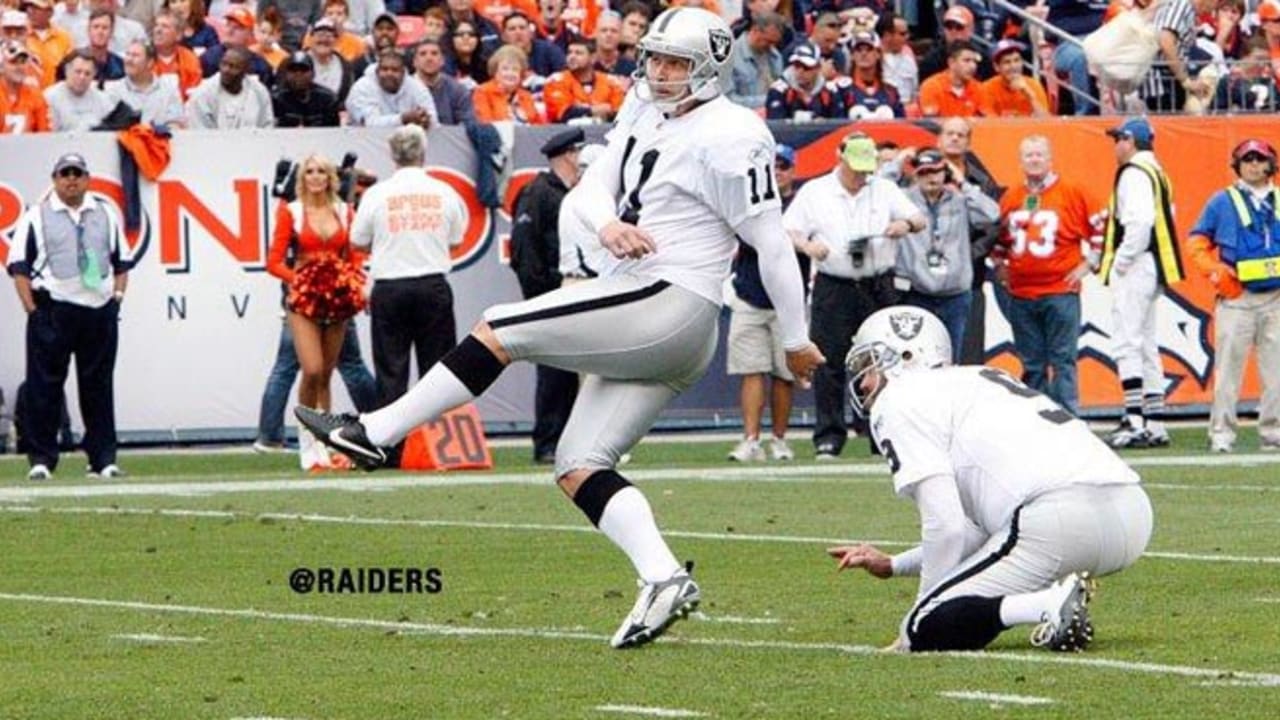 Longtime former Raiders kicker Sebastian Janikowski signing 1-year deal  with Seattle Seahawks - Silver And Black Pride