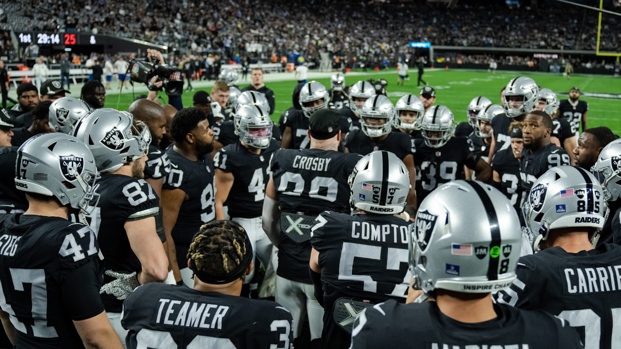 Raiders DE Maxx Crosby, K Daniel Carlson named AP 2nd Team All-Pro