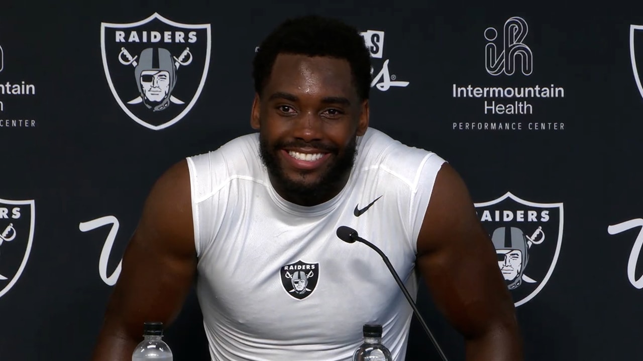 From Las Vegas Raiders training camp: LB Divine Deablo - Sports Illustrated Las  Vegas Raiders News, Analysis and More