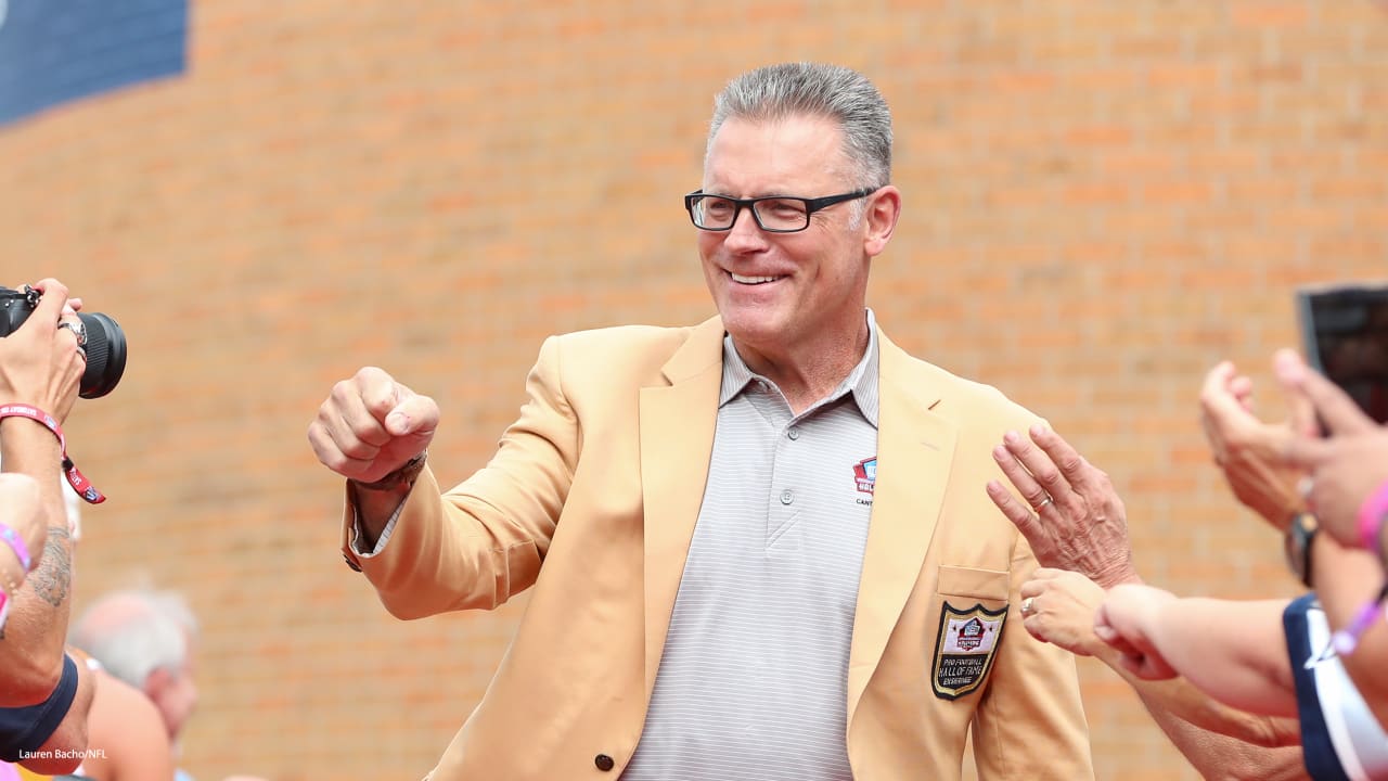 Howie Long - Fox Sports Press Pass