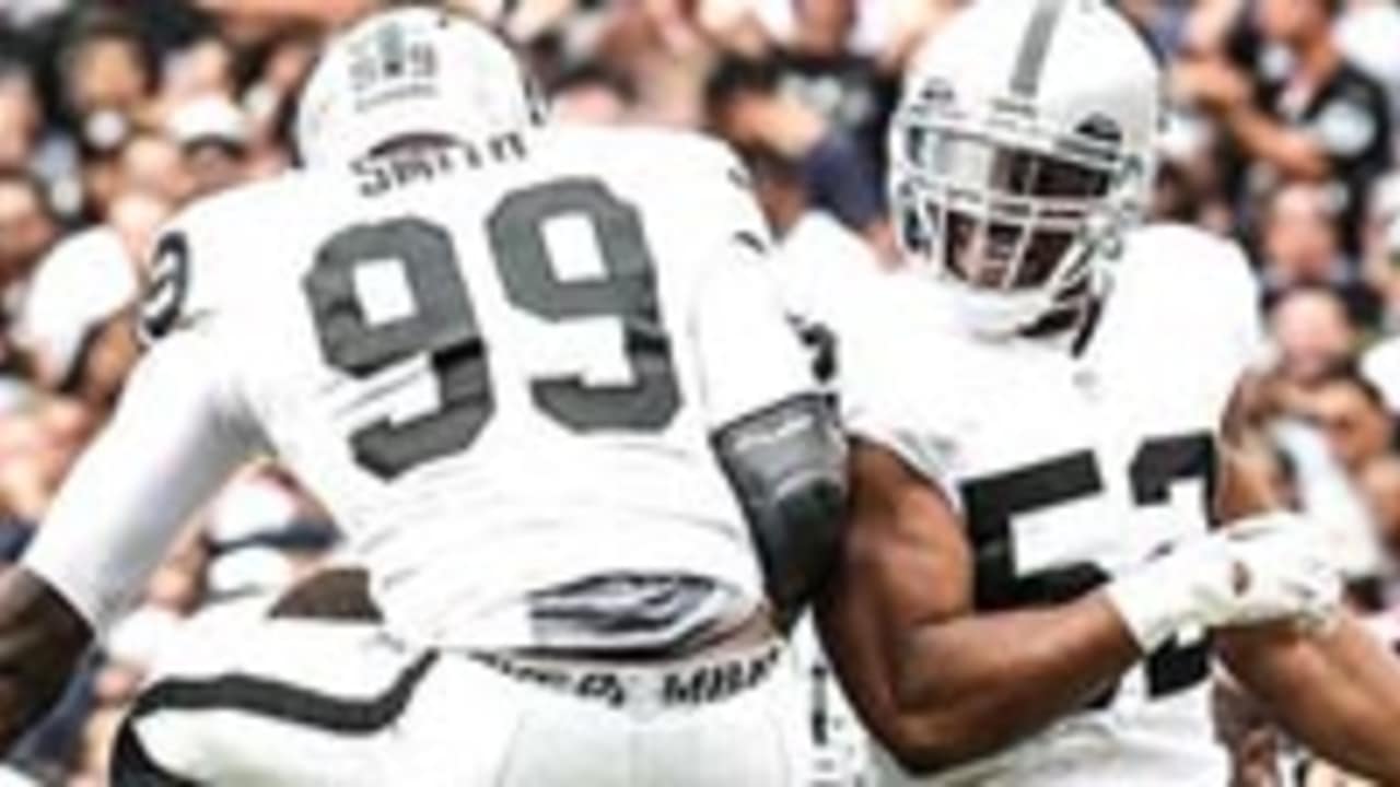 Raiders build big lead, beat Chargers 37-29