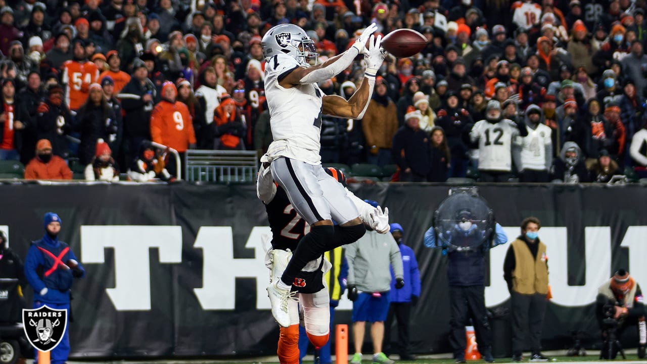 Carl Nassib's season over as Raiders fall to the Bengals in