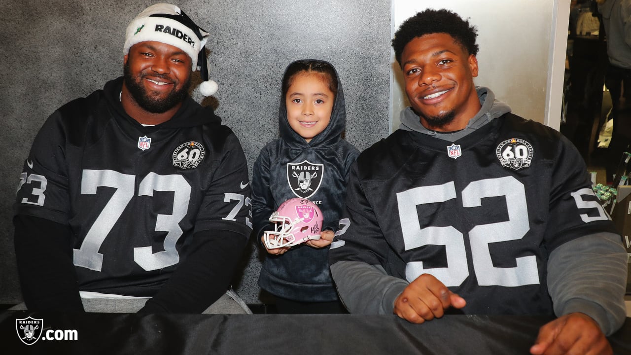 Oakland Raiders Community Outreach: Toys For Tots