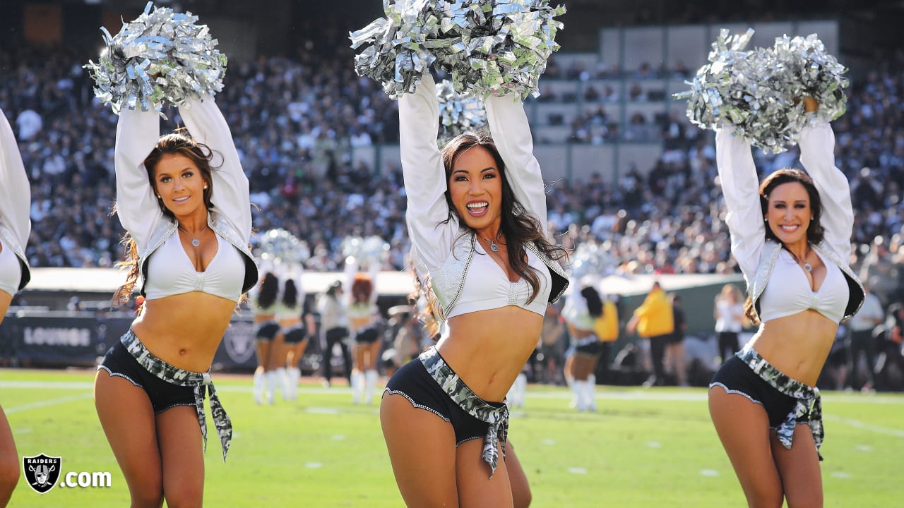 Sights of the Game: Raiderettes vs. Bengals