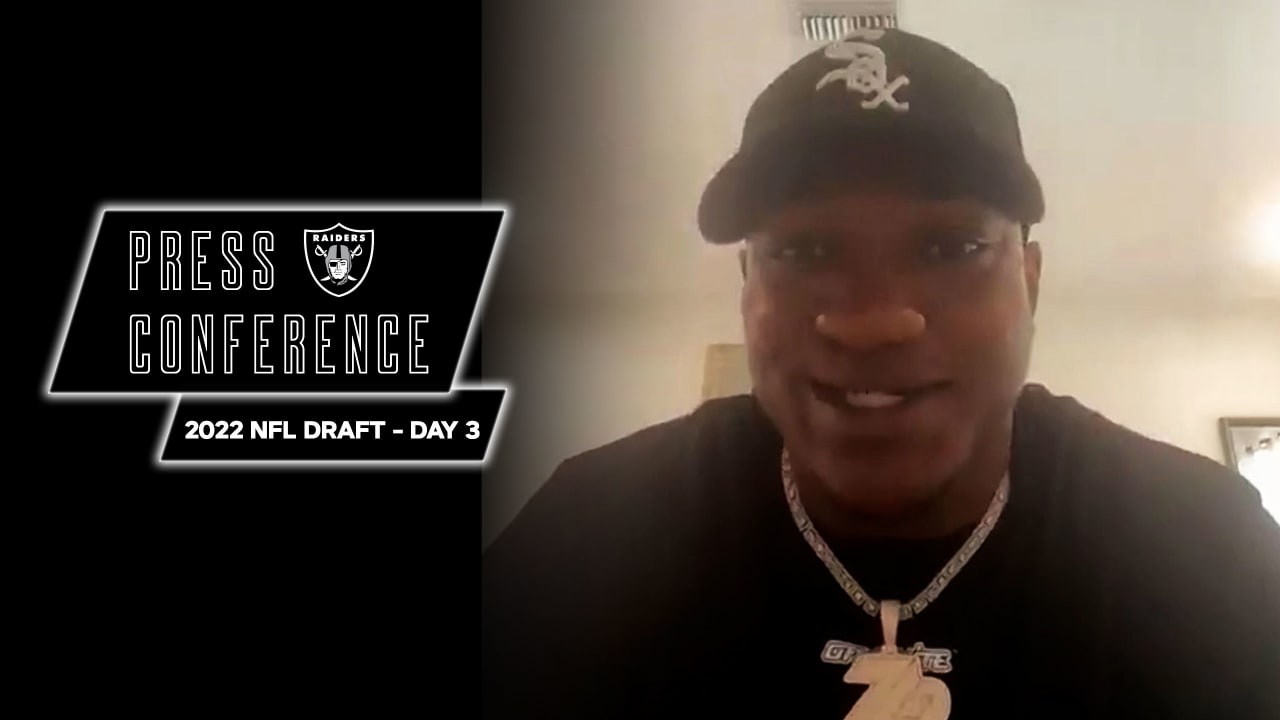 Raiders rookie Zamir White's NFL journey began with his mother choosing  life - FISM TV