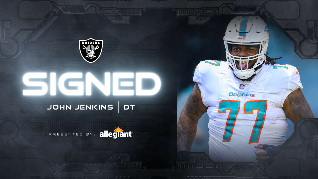 Raiders sign DT John Jenkins