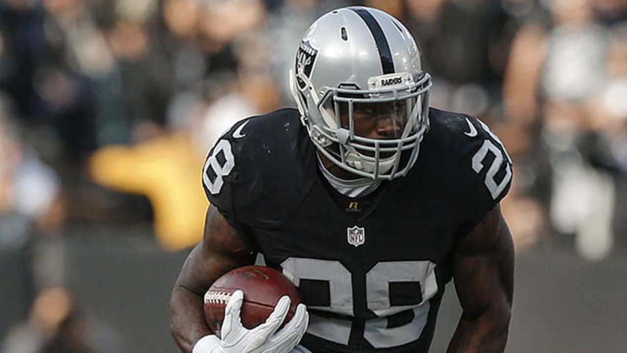 Oakland Raiders Running Back Latavius Murray Nominated For FedEX Ground NFL  Player Of The Week