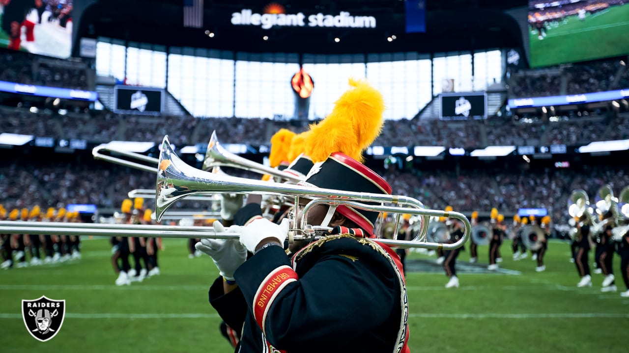 Sights of the Game: Week 7 Gameday Entertainment vs. Eagles