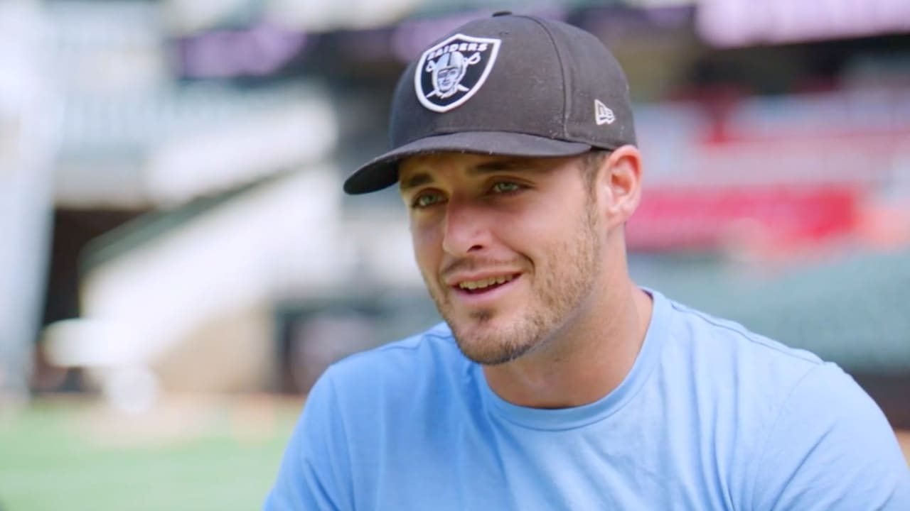 Got my custom Derek Carr hat this weekend. These Raiders giving me the very  same facial expression every week. Thanks to Headsup_Customs on Instagram.  : r/raiders