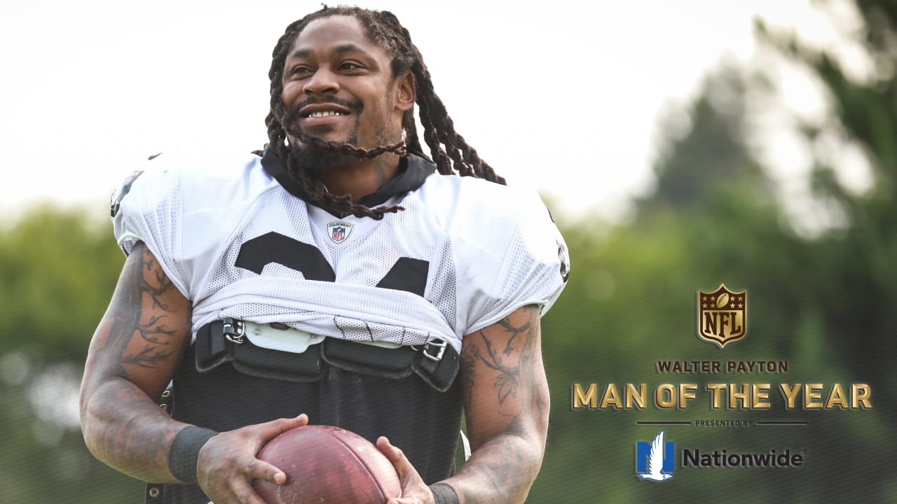 Marshawn Lynch continues to give back and serve the community in his  hometown