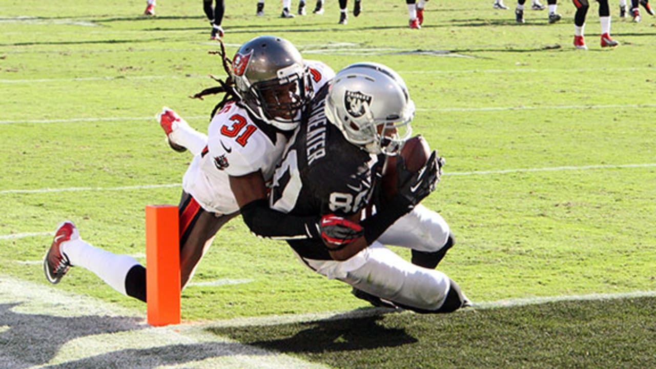 Buccaneers vs. Raiders results: Tampa Bay hangs on for wild 42-32