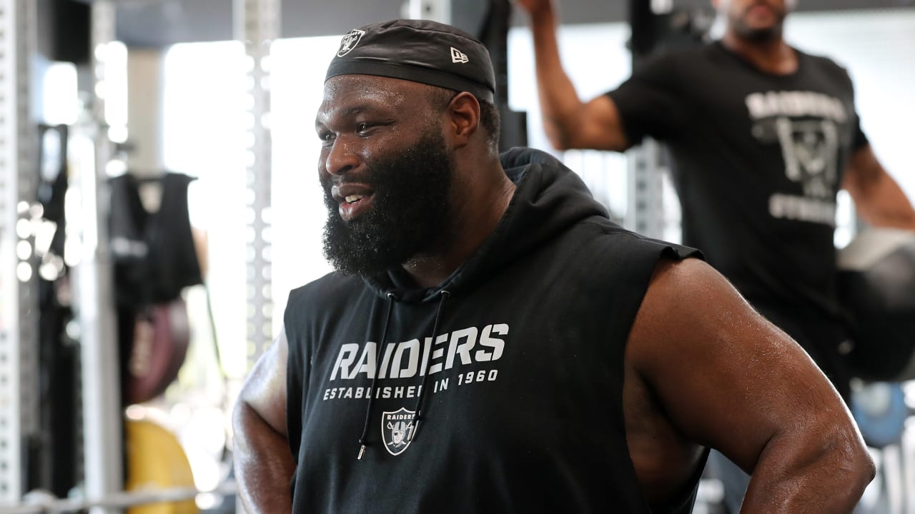 Following a mentally trying season, Justin Ellis looks ahead to 2019