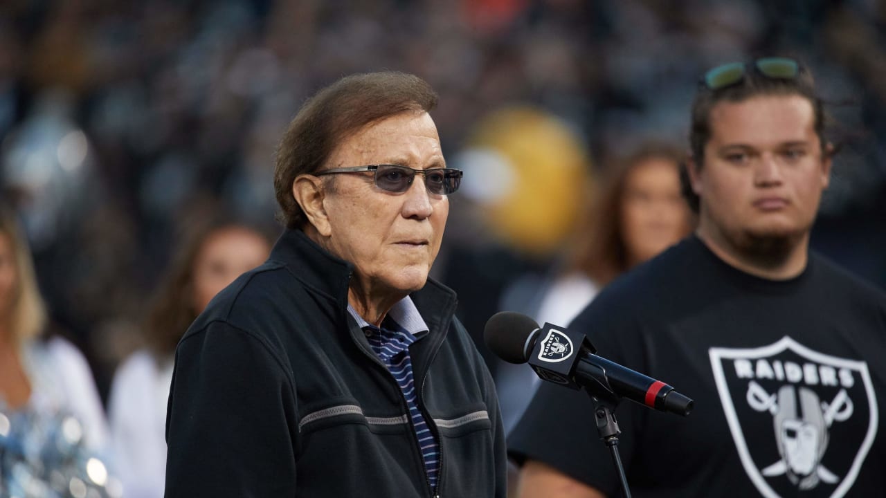 Tom Flores will rejoin the Raiders' radio crew for Monday Night Football