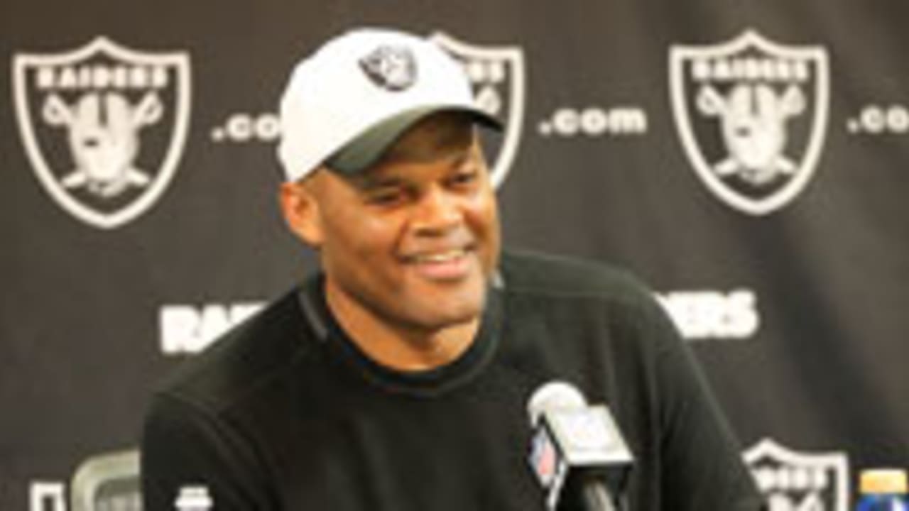 Defensive Coordinator Ken Norton, Jr. Makes Press Conference Debut