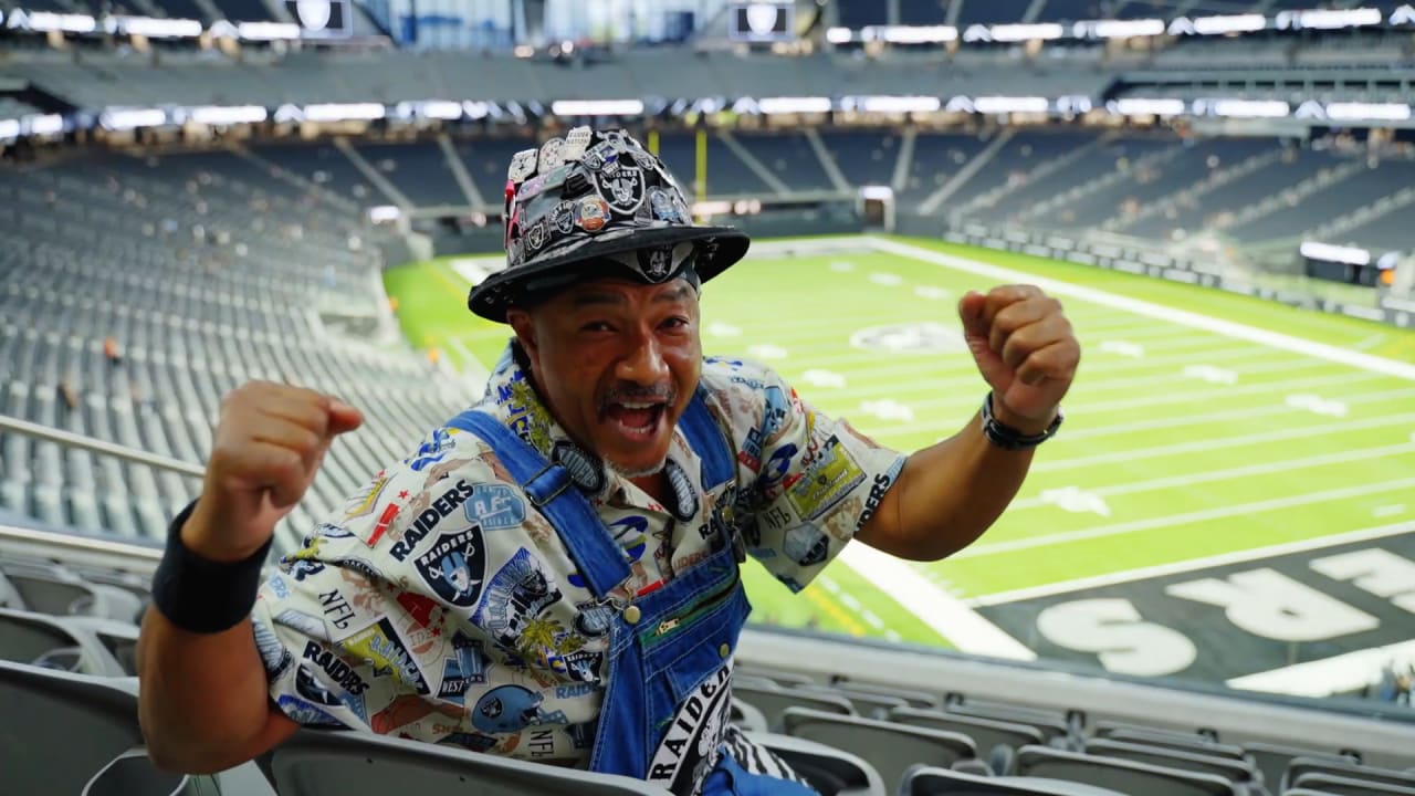 raiders-season-ticket-holders-view-their-seats-for-the-first-time-tour