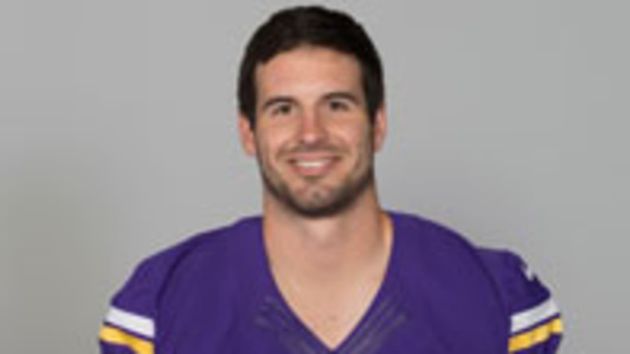 Raiders sign former Vikings quarterback Christian Ponder