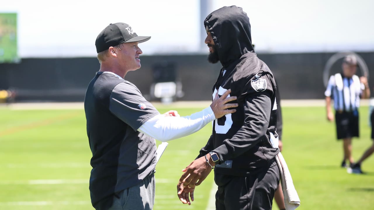 Khalil Mack remains absent as Jon Gruden, Raiders open training camp