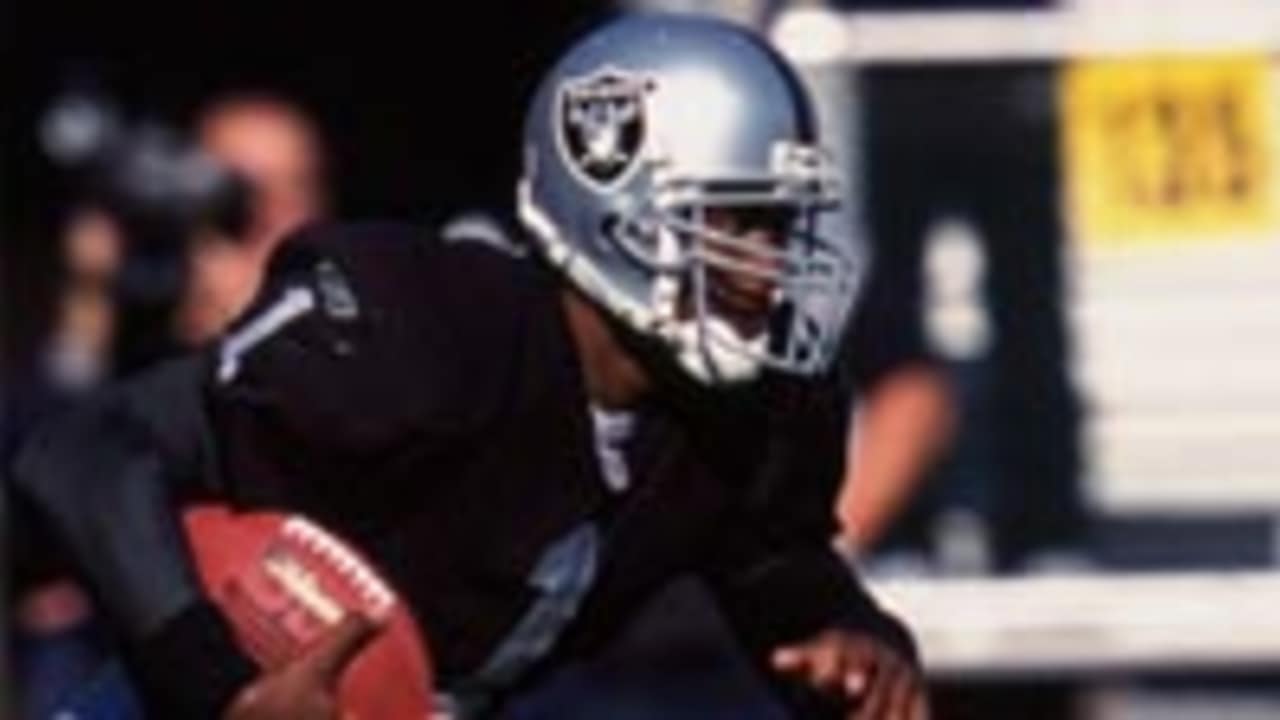 Las Vegas Raiders - We continue our 100 Days of 100 Jersey Numbers