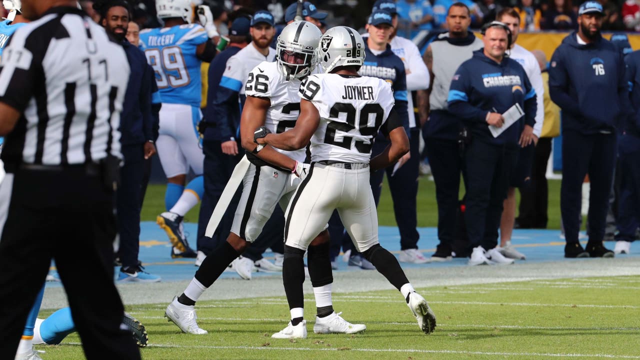 Raiders DE Isaac Rochell takes down 49ers QB Trey Lance on third