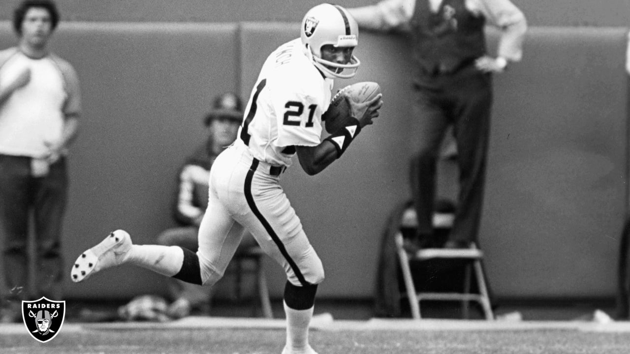 Photos: Best of WR Cliff Branch's career as a Raider