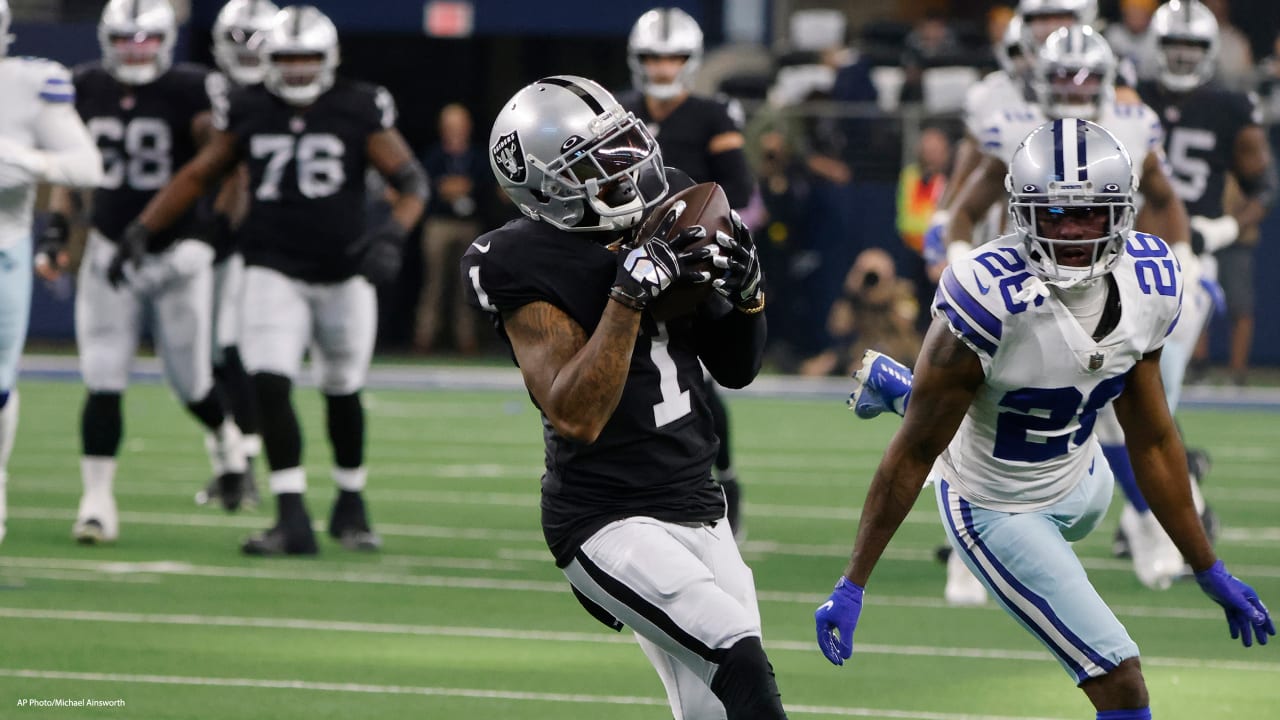 Las Vegas Raiders wide receiver DeSean Jackson (10) celebrates after a  touchdown by wide receiver Bryan Edwards (89) during the third quarter  against the Kansas City Chiefs in an NFL football game