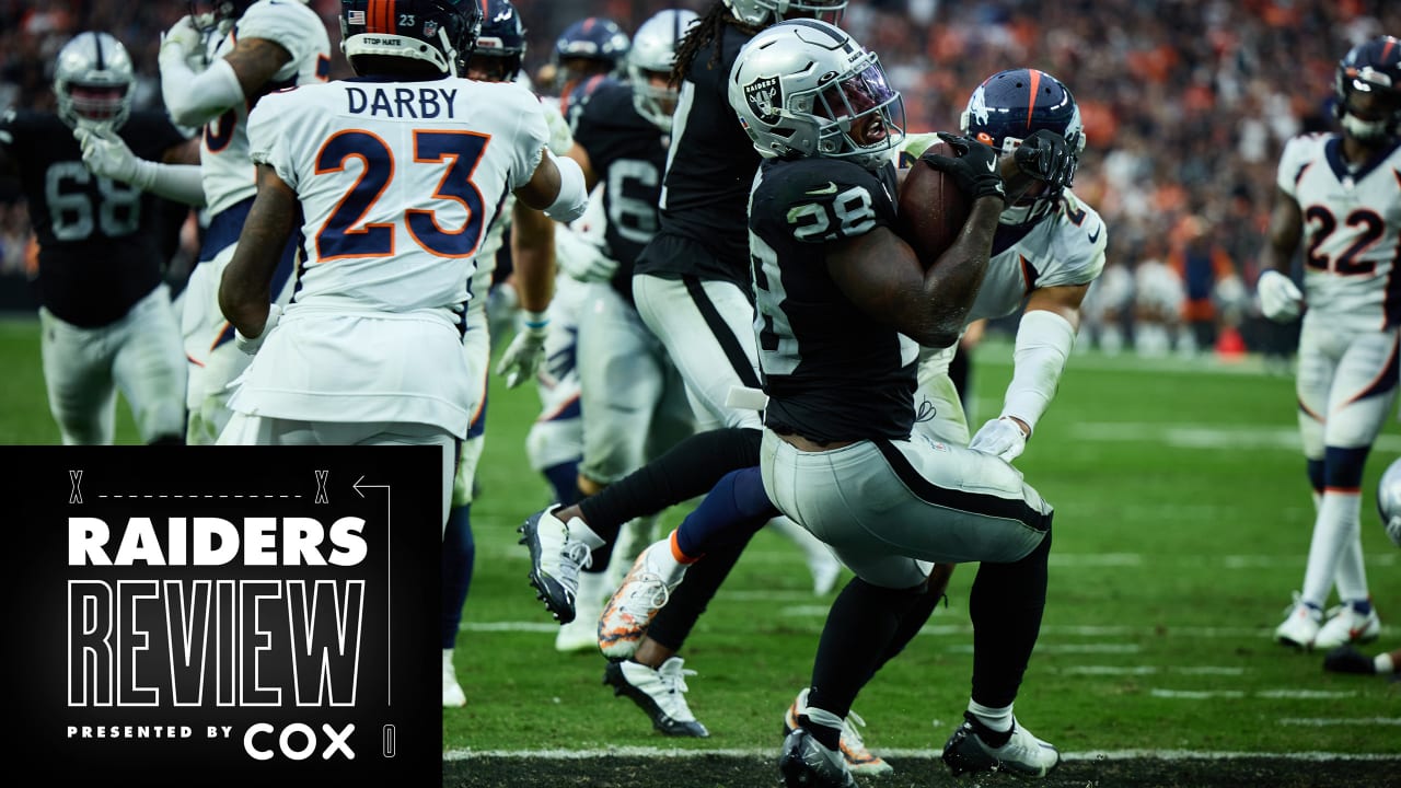 NFL on ESPN - Las Vegas Raiders' WR Davante Adams vs. the Denver Broncos:  ☠️ 7 Rec ☠️ 141 Yds ☠️ 2 TD ☠️ 33.1 Fantasy Points (via ESPN Fantasy)