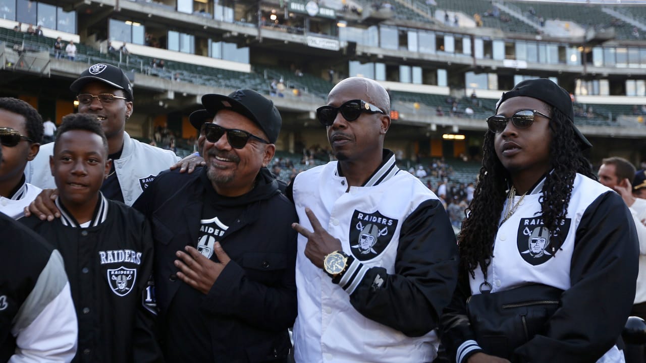 Fans De Célébrités Raider