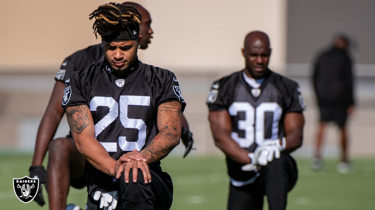 The Raiders Silver & Black - Jonathan Abram will be rocking the longer  sleeves, he hits that Old School mentality. -Jax