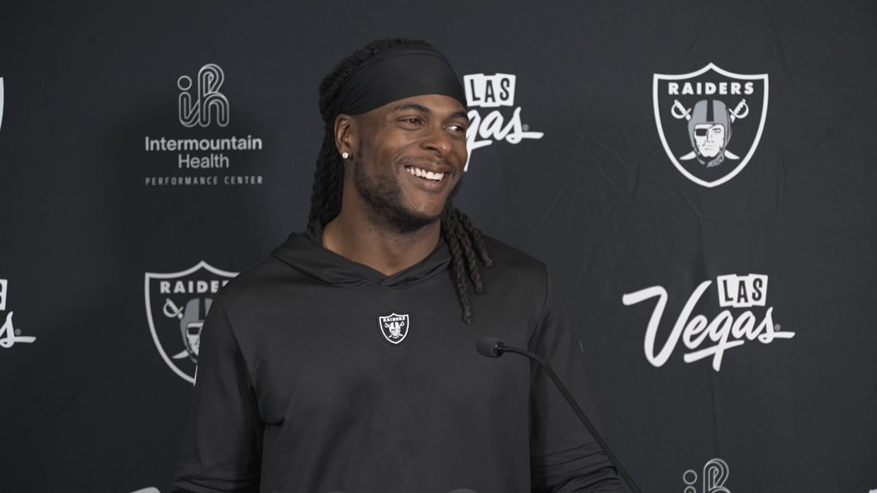 Raiders News: Receiver Jakobi Meyers takes big hit late in the fourth -  Silver And Black Pride