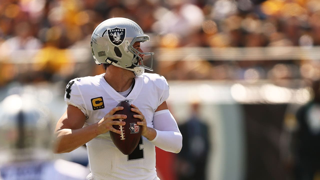 Derek Carr nominated for Week 2 FedEx Air NFL Player of the Week