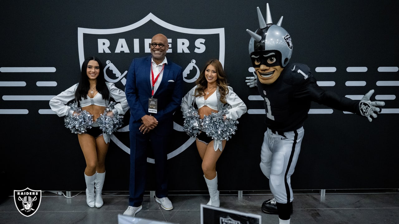 Spirited competition developing for Raiders' roster spots at skill  positions - Las Vegas Sun News