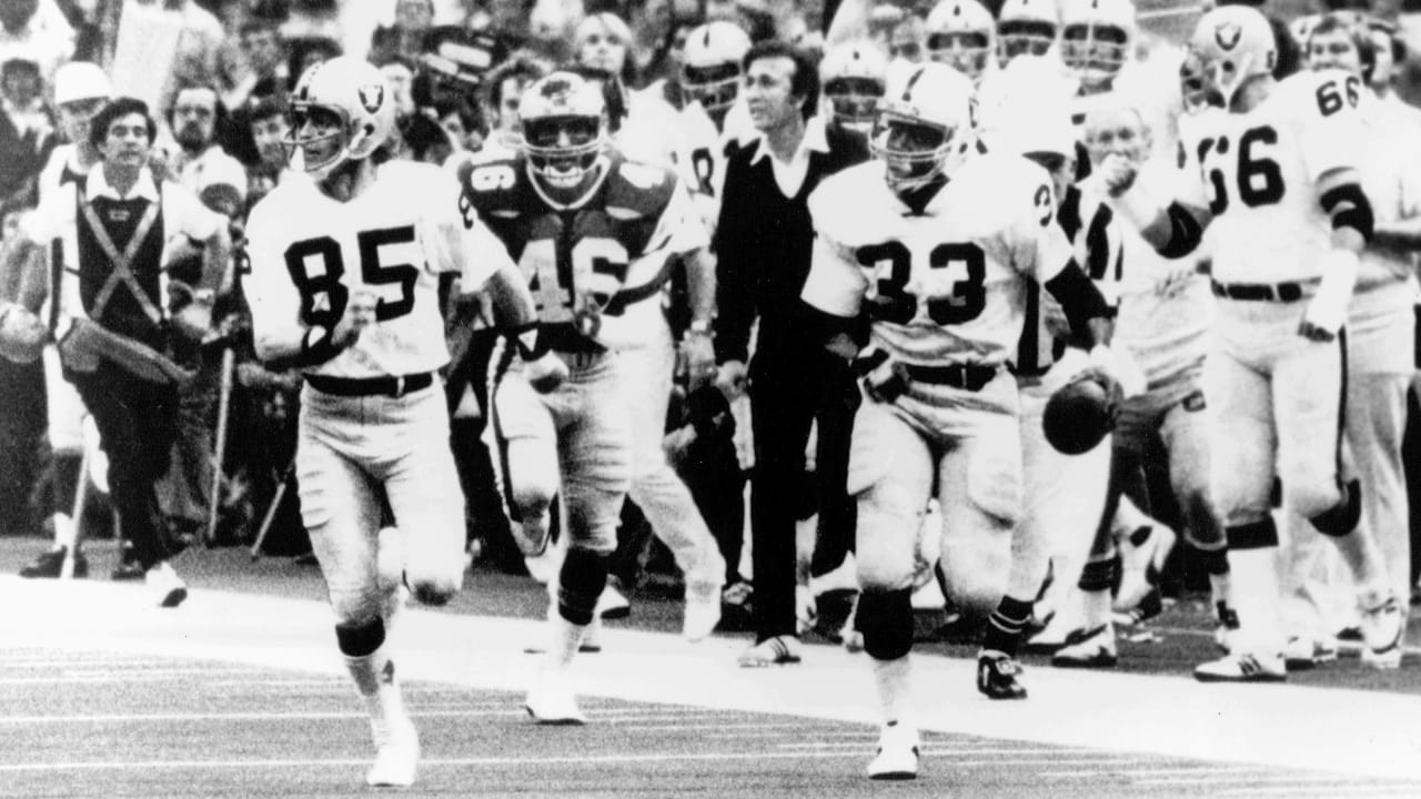 36: Kenny King 80-yard TD Reception Super Bowl XV