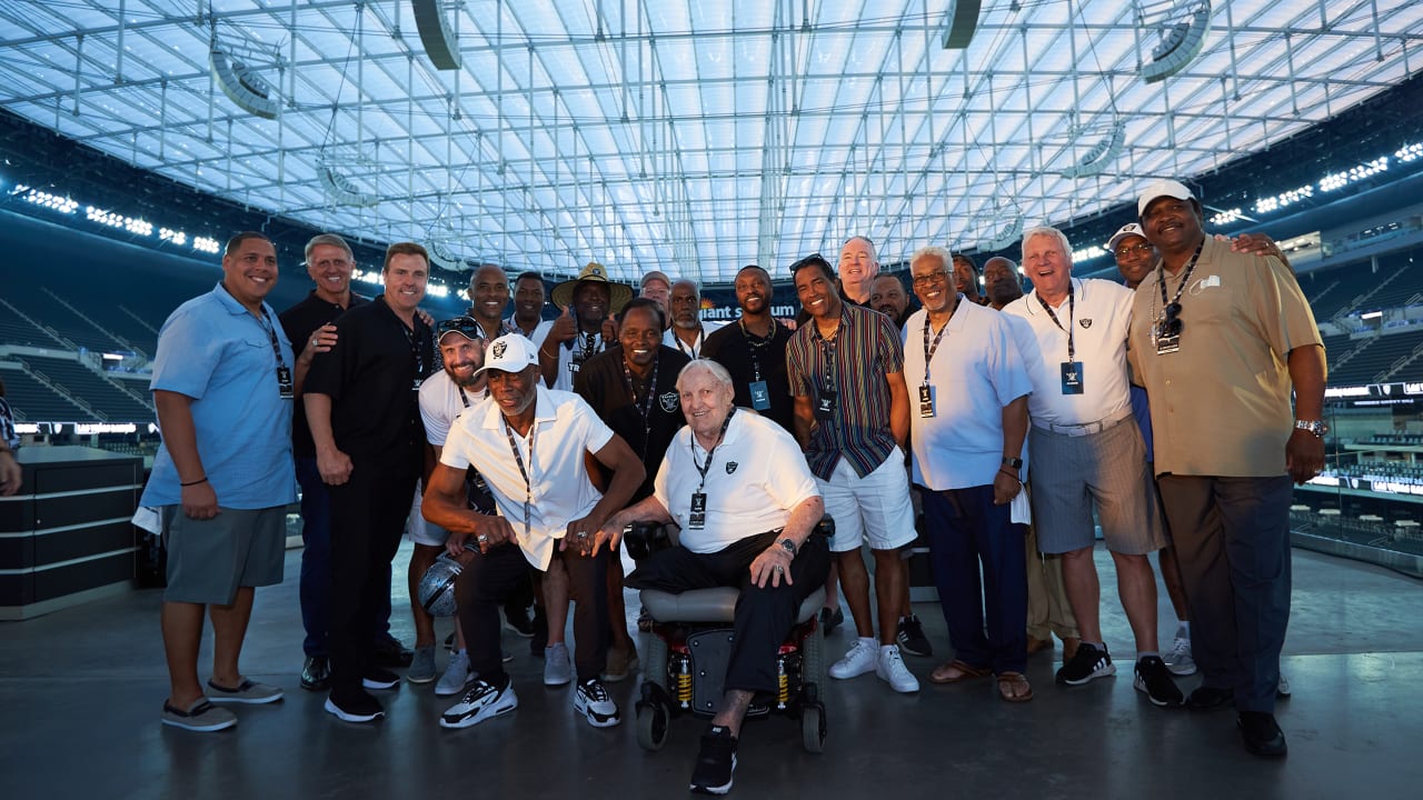 Raiders get together for largest-ever alumni gathering, Raiders News