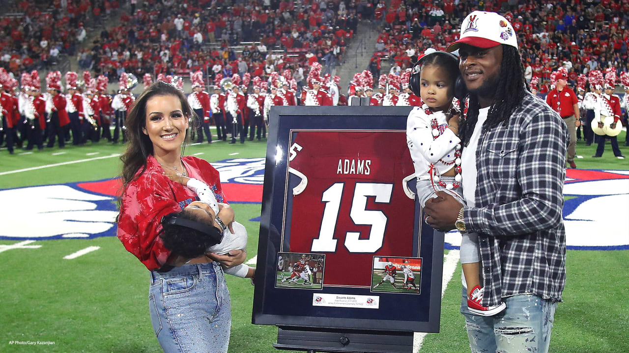 Davante Adams' jersey retired at Fresno State homecoming game