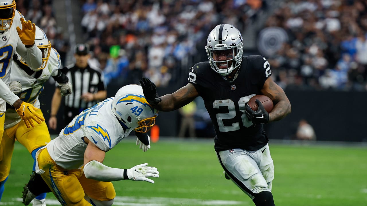 Josh Jacobs' best plays in 150yard game vs. Chargers in Week 13