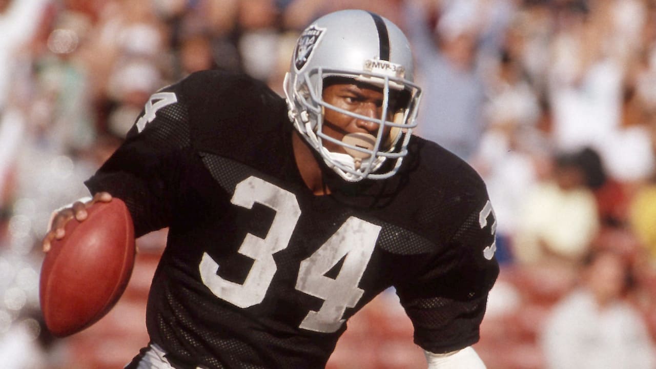 Raiders' Bo Jackson's legend as NFL video game star is unsurpassed