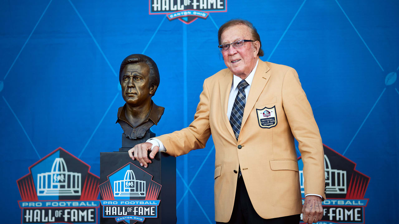 Ford Hall of Fans at Pro Football Hall of Fame Announces Five