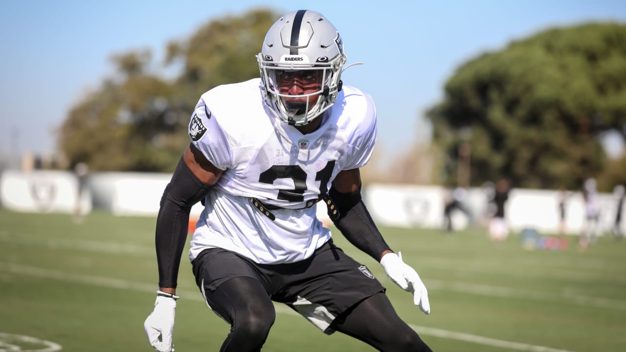 Raiders activate cornerback Isaiah Johnson