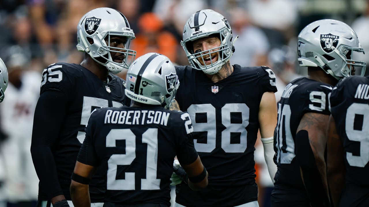 Raiders CB Amik Robertson had a career day vs. Cardinals