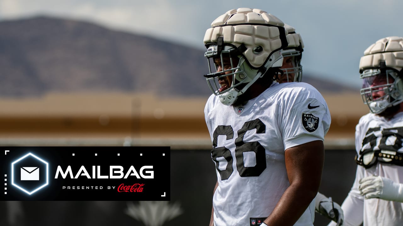 Las Vegas Raiders defensive tackle Kendal Vickers (95) stands on the field  before a NFL preseason